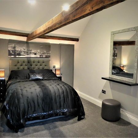 No1 Town House Villa Stamford Bagian luar foto
